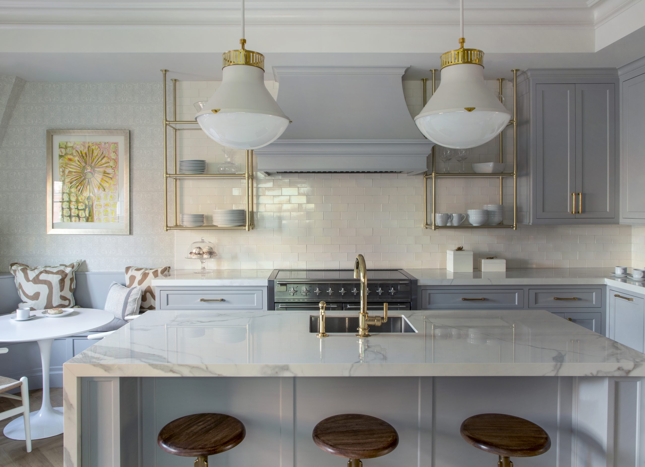 Ceiling-mounted Studio style Bistro Designer Shelving in polished brass with nested glass shelving