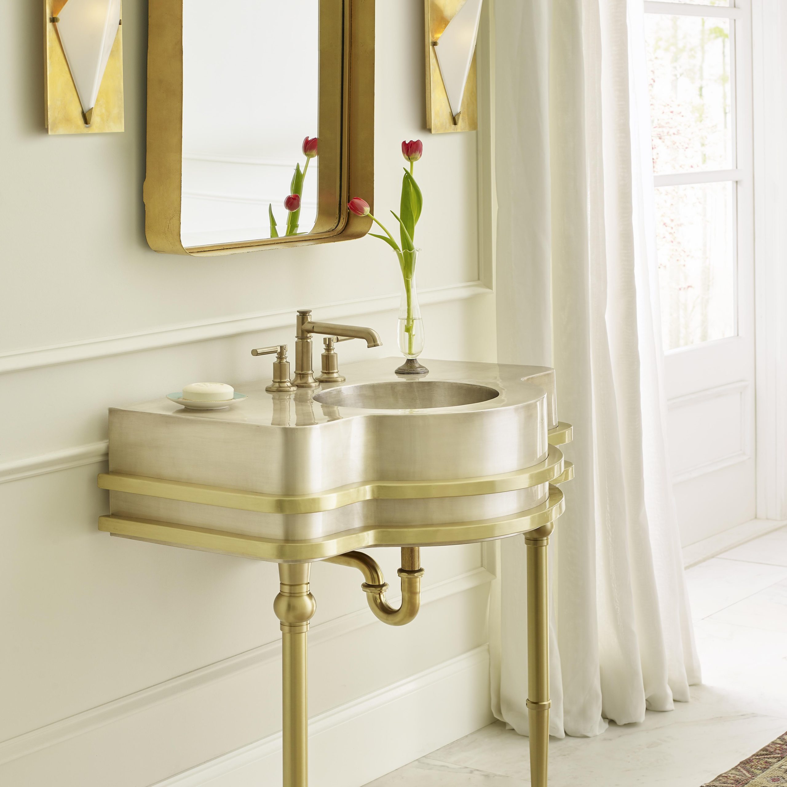 Kara Cox & Thompson Traders Quintana Collection featuring the Modern style Vanity Leg System