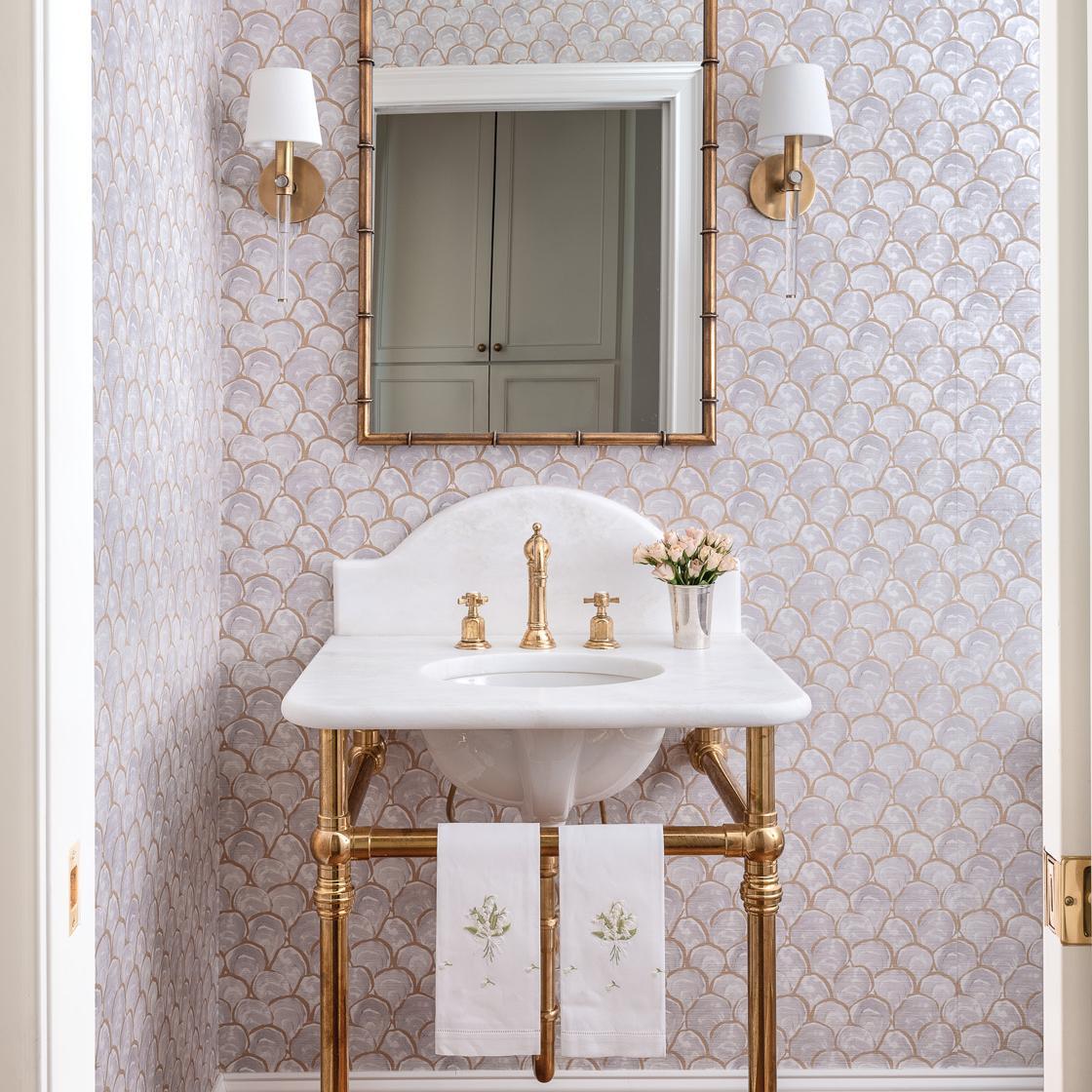 Decorative Collar style Vanity Sink Legs in polished brass