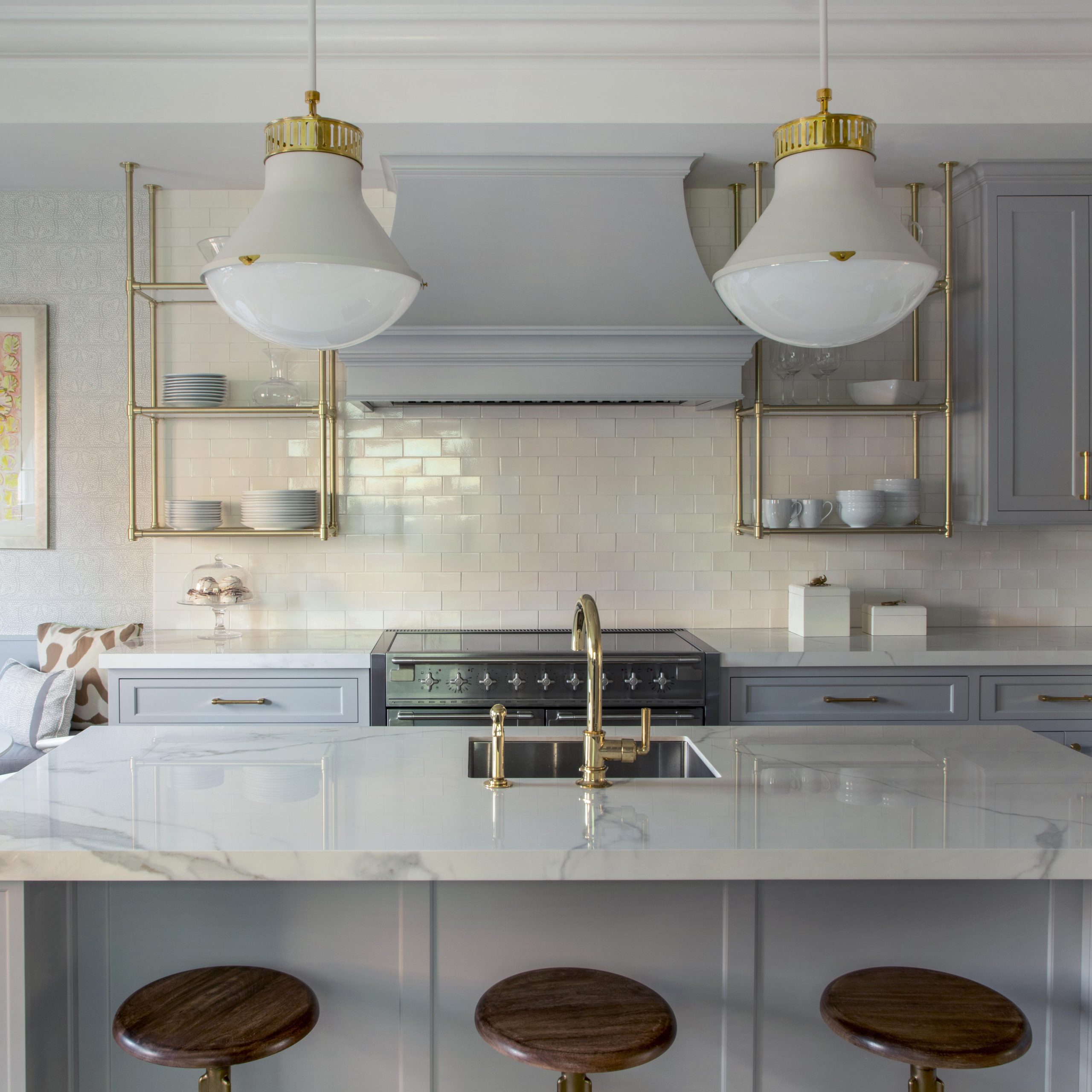 Ceiling-mounted Studio style Bistro Designer Shelving in polished brass with nested glass shelving