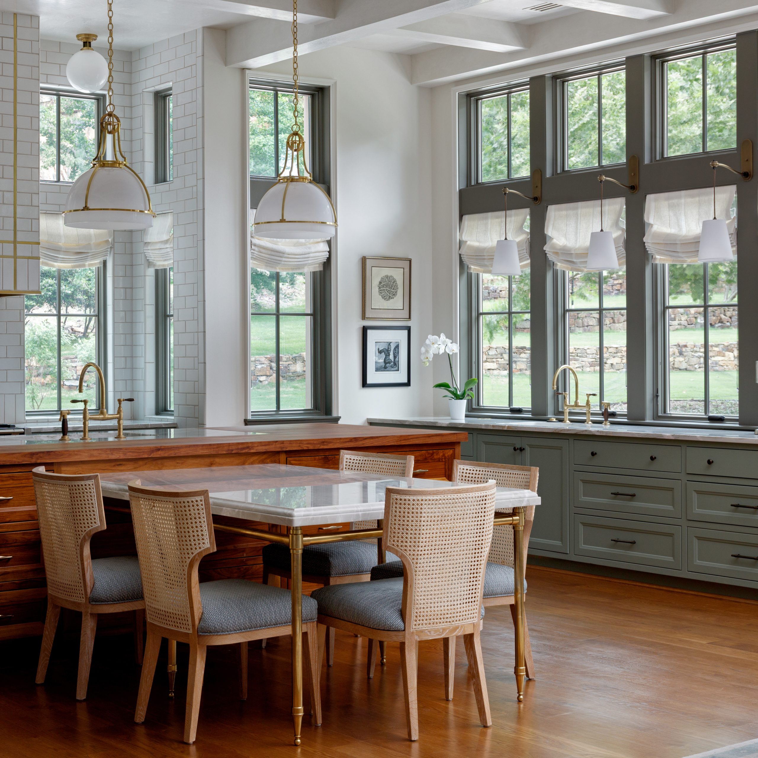 Custom peninsula counter top support featuring Studio style connectors and Tapered Feet Kitchen Legs