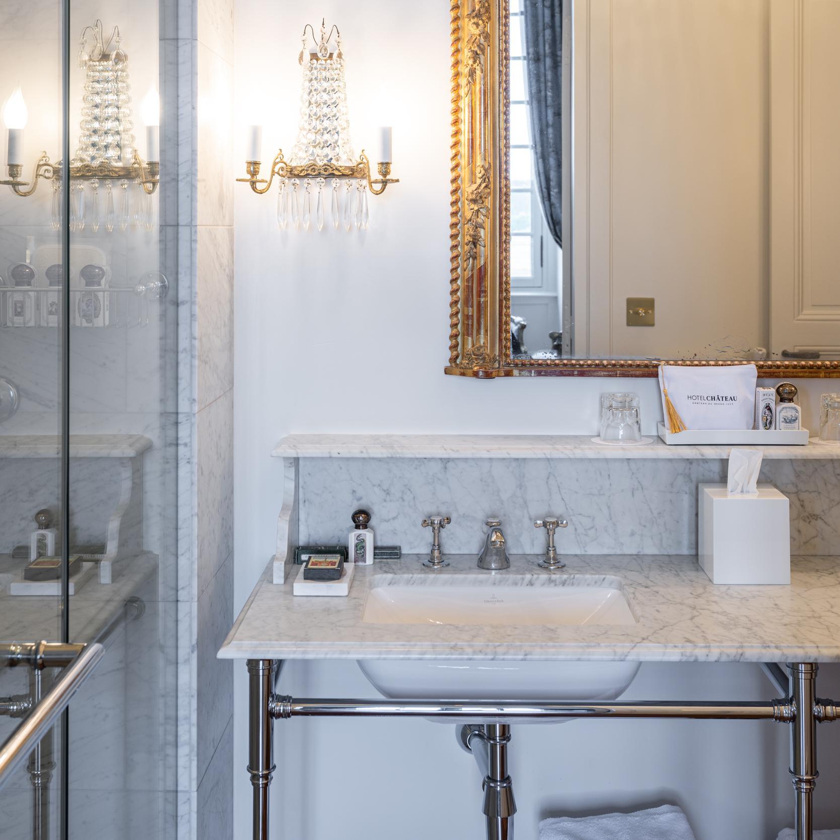 Westport style Vanity Leg System in polished nickel