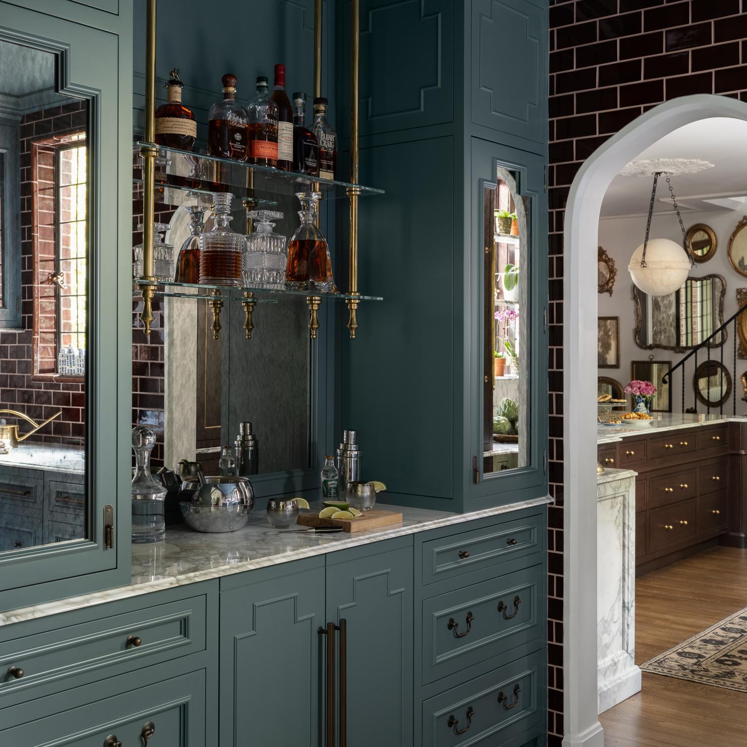 Ceiling-mounted Split Collar style Bistro Designer Shelving with King style Finials and glass shelves
