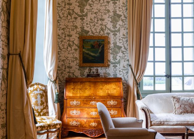 Interior luxury of the Hotel Chateau